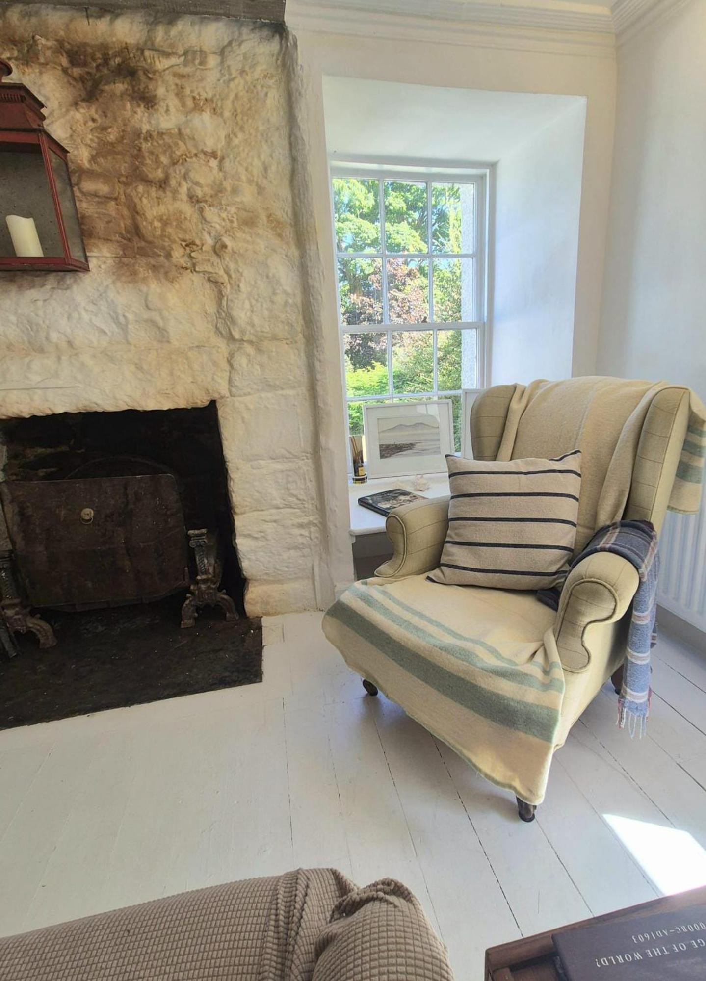 Mackinnon Cottage - 3 Bedroom Cottage Broadford (Isle of Skye) Ngoại thất bức ảnh